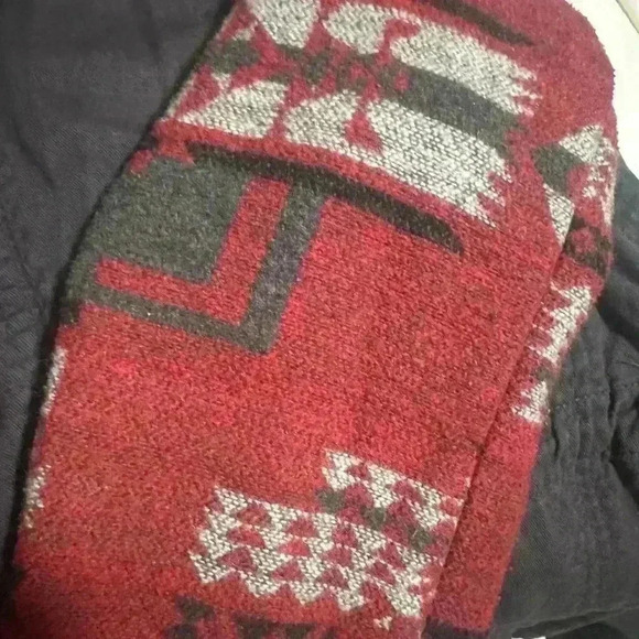 Thread & Supply Jacket Grey Hood, Tribal Knit Red Sleeves, Size Large Boho Style - Picture 4 of 6